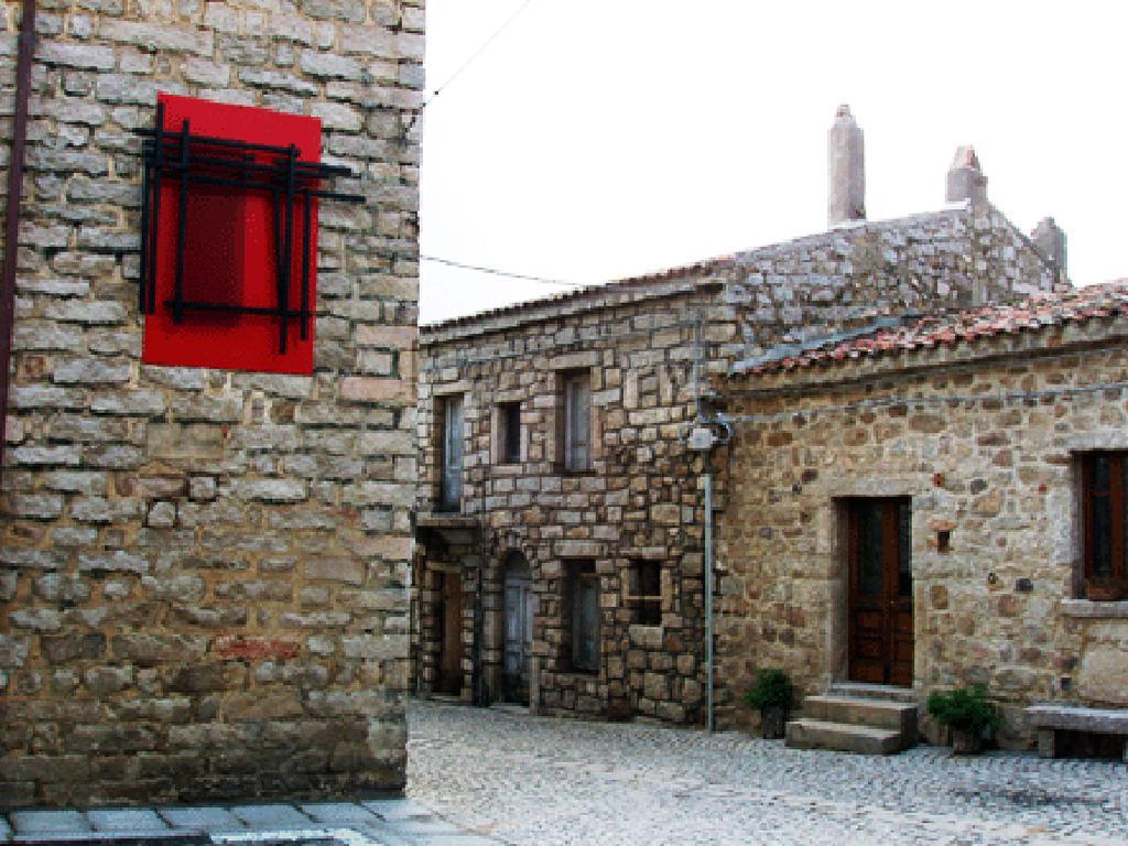 B&B La Tasgia Aggius Eksteriør bilde