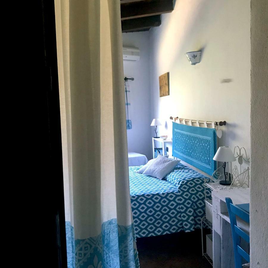 B&B La Tasgia Aggius Eksteriør bilde